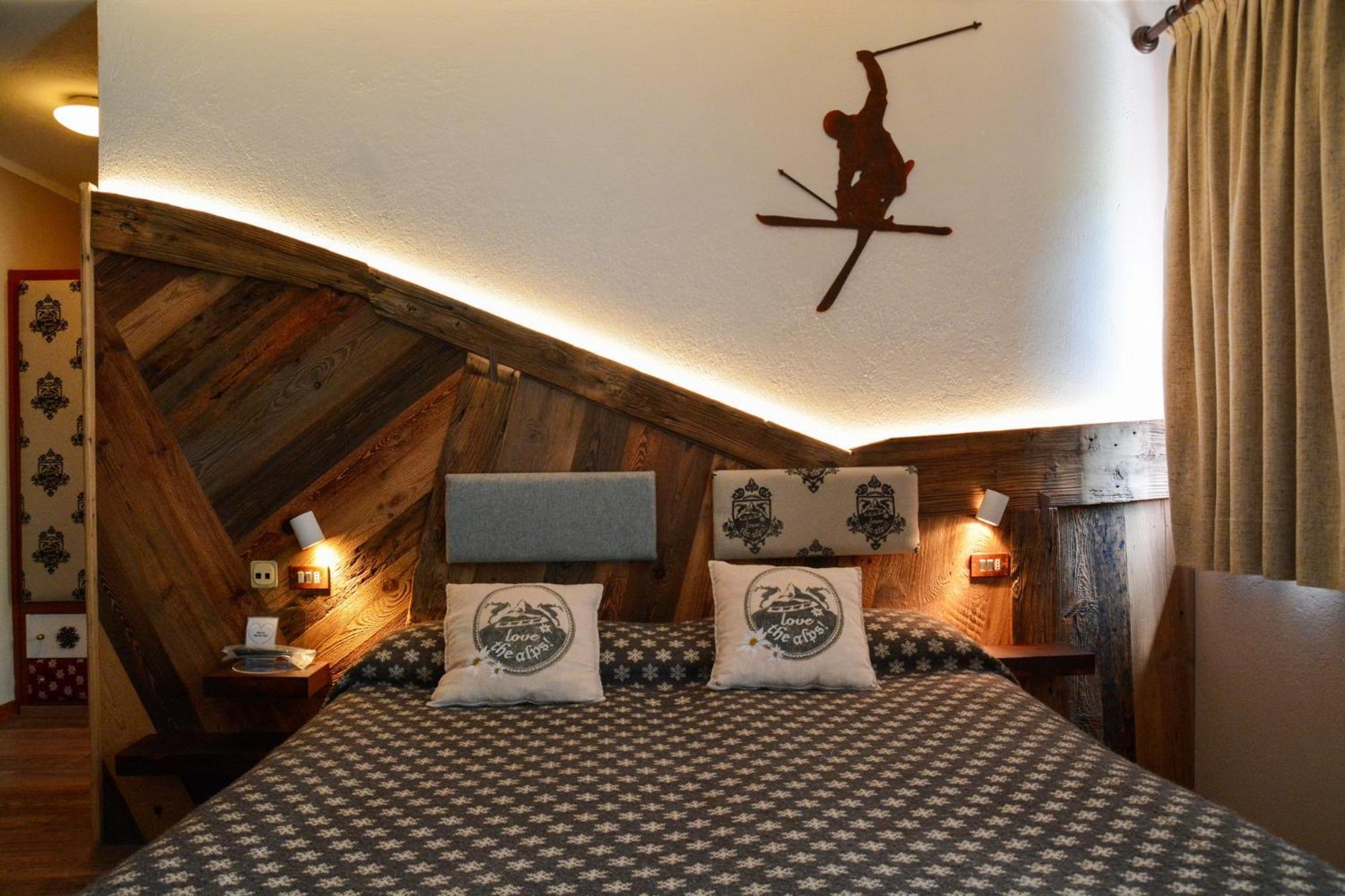 Hotel Chaberton Чезана Торинезе Екстериор снимка