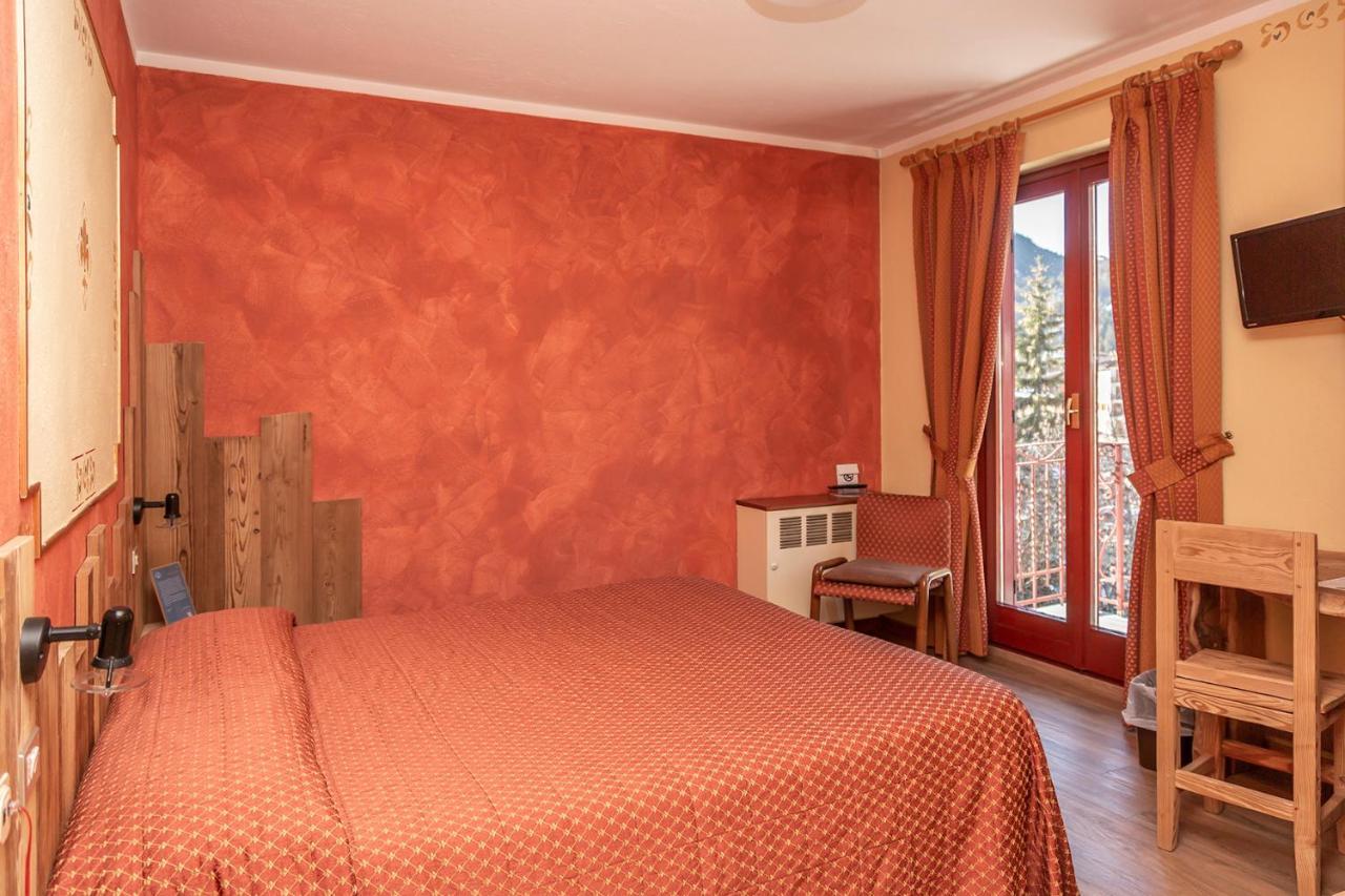 Hotel Chaberton Чезана Торинезе Екстериор снимка