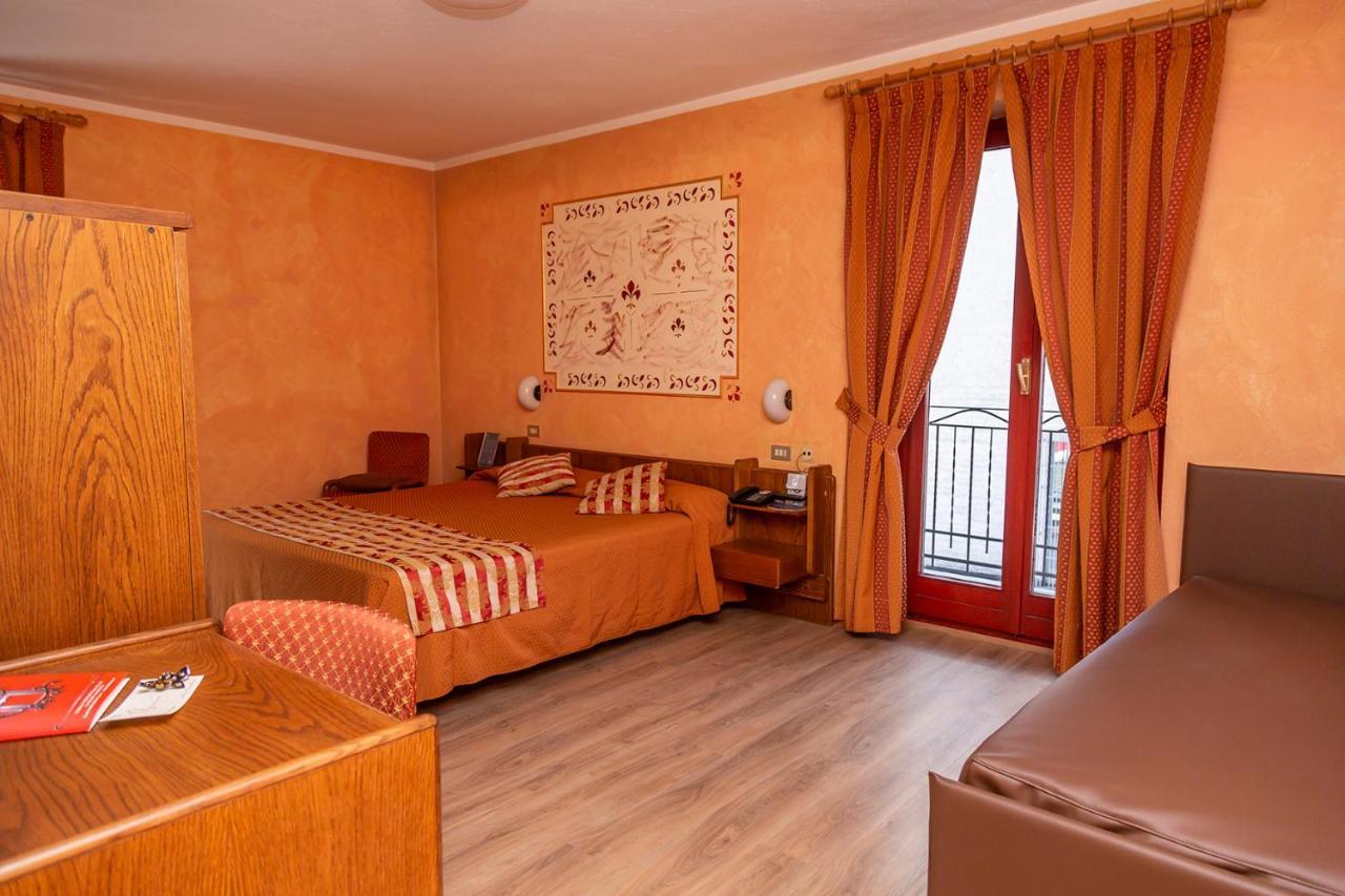 Hotel Chaberton Чезана Торинезе Екстериор снимка